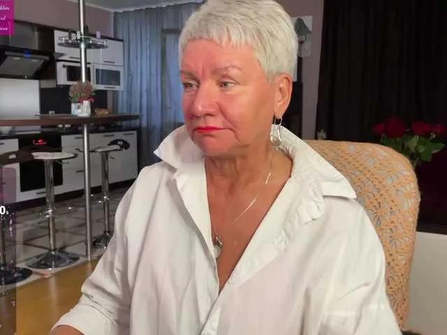 Freechat roxana-brooks on BongaCams