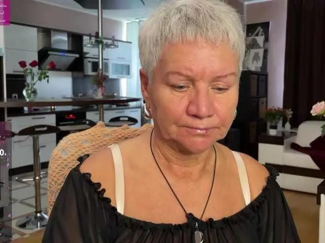 Freechat roxana-brooks on BongaCams