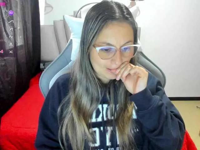 samantha--wilson on BongaCams 