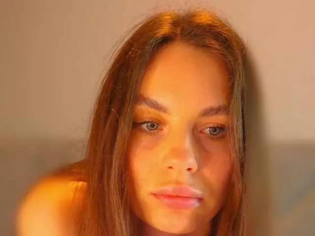 SeLeNaa on BongaCams 