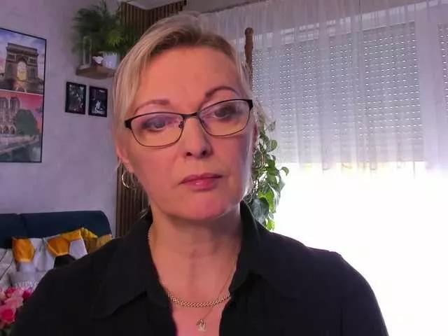 SoftVANESSA on BongaCams