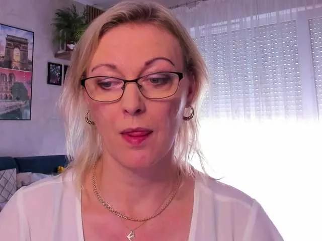 SoftVANESSA on BongaCams