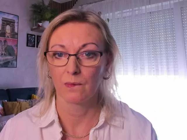 SoftVANESSA on BongaCams