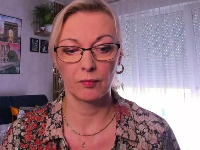 SoftVANESSA on BongaCams