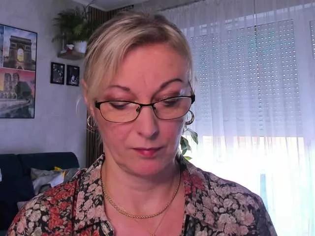 SoftVANESSA on BongaCams