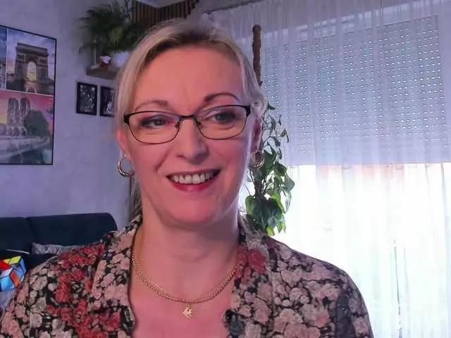 SoftVANESSA on BongaCams