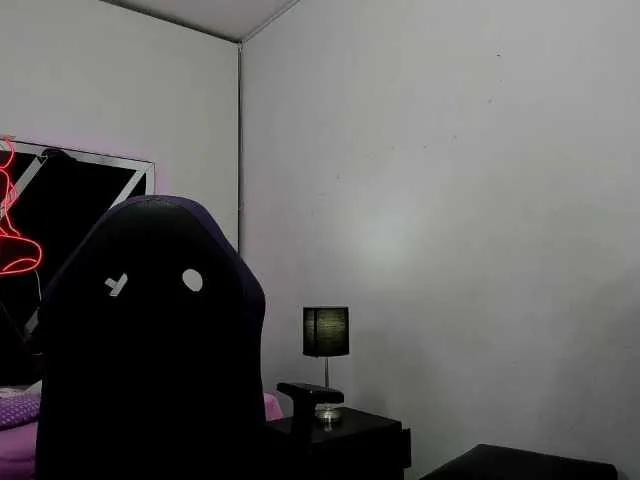 sophya-bella's avatar