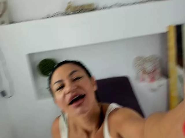 VickyIvy on BongaCams 