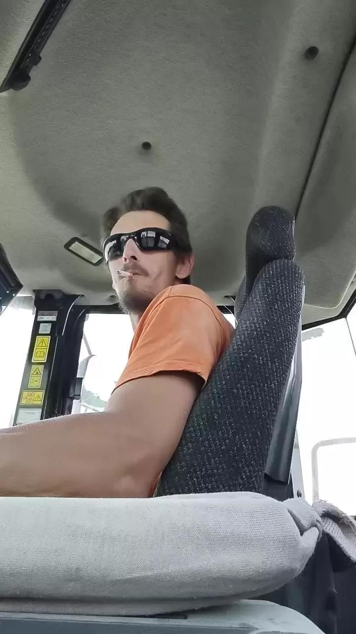 18bello on Cam4 