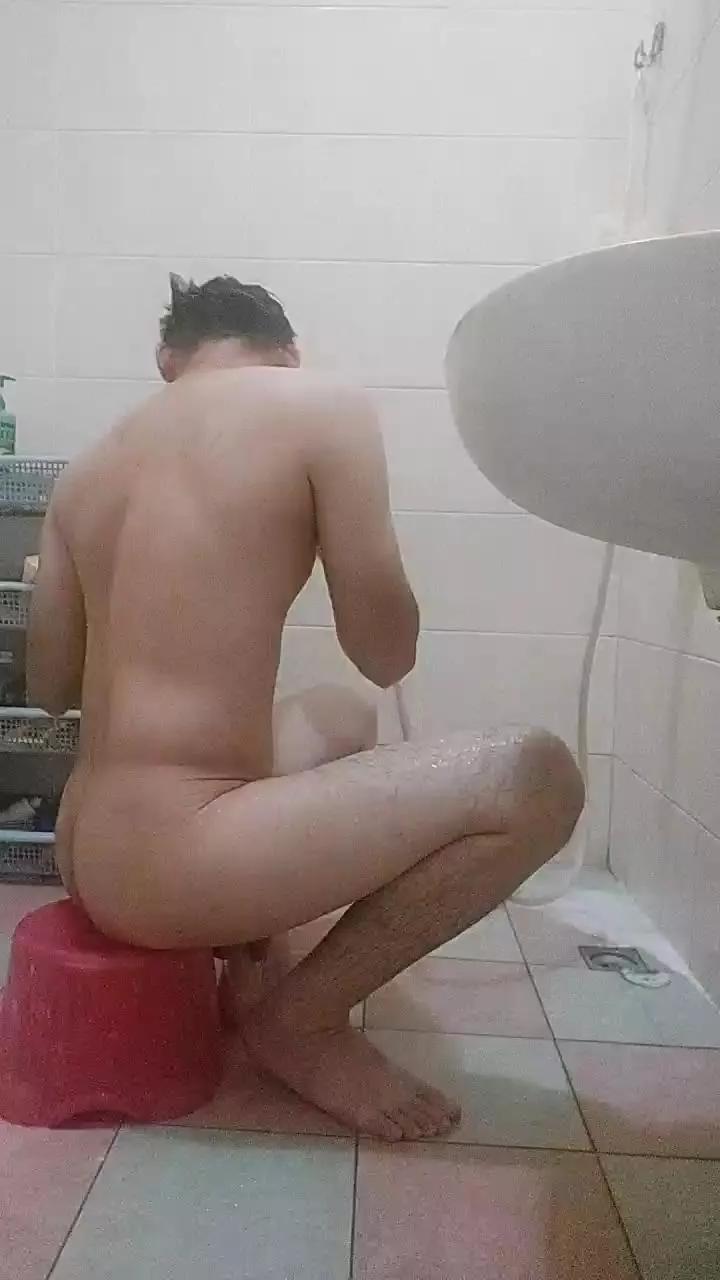 4a2j2001 on Cam4 