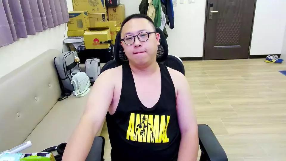 7PuPu on Cam4 