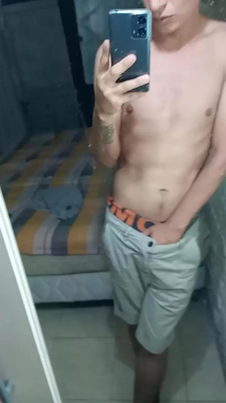 agustin512 on Cam4 