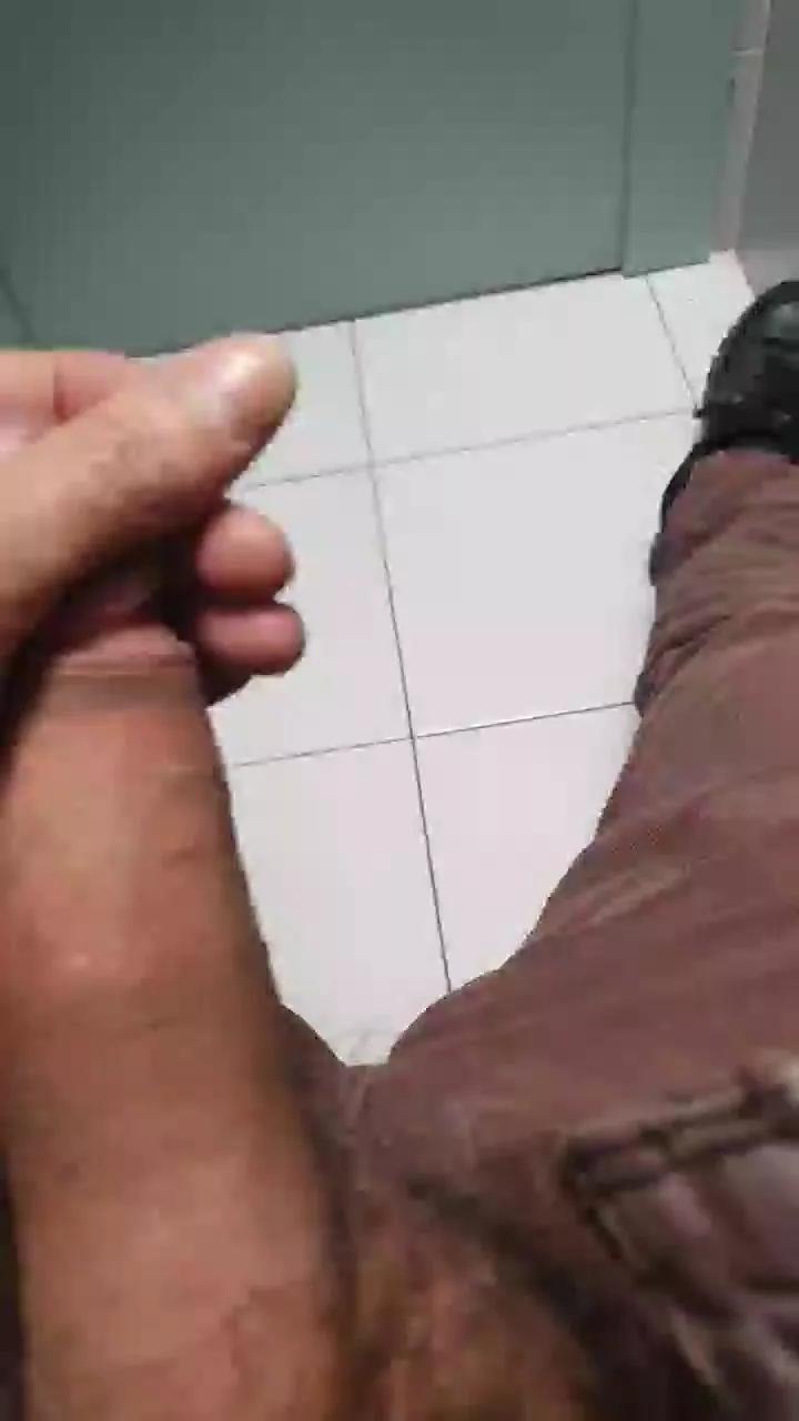 aia_191 on Cam4 