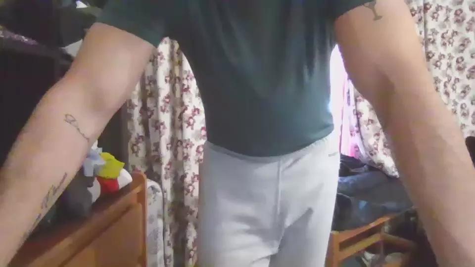 alederiver94 on Cam4 