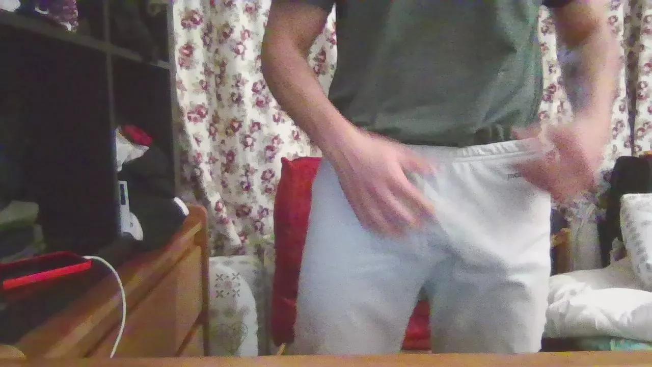 alederiver94 on Cam4 