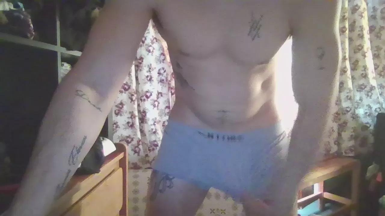 alederiver94 on Cam4 