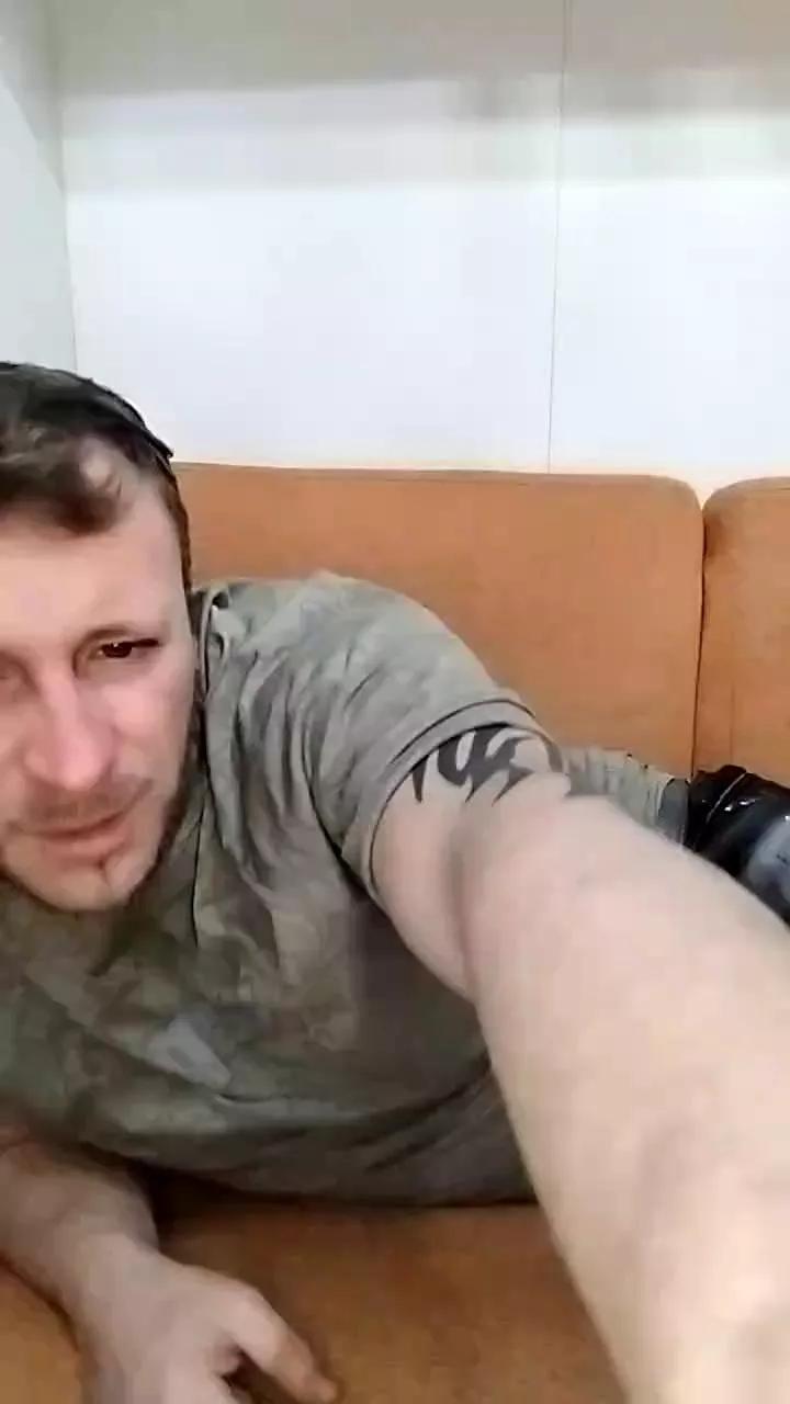 Alegti88 on Cam4 