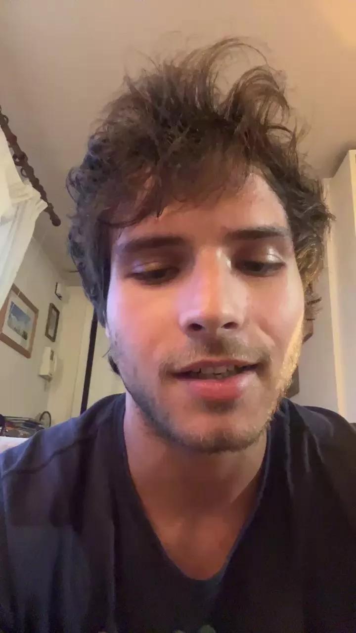 Alessandrok on Cam4 