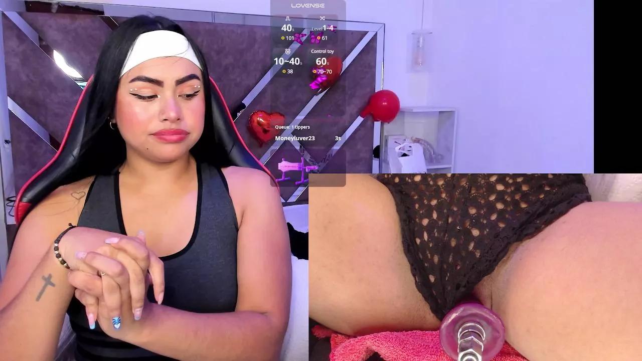 Alice_Roys on Cam4 