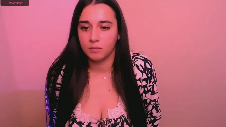 AlinaFert_ —  #armpits #schoolgirl #masturbation #smoke #C2C #bigass #striptease