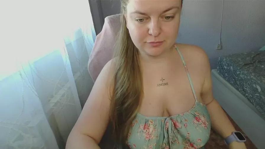 AmeliyaBerry on Cam4 