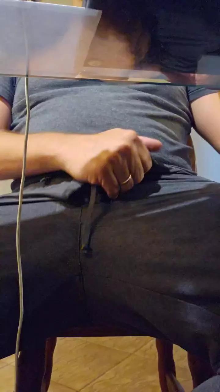 Amigodotsp on Cam4 