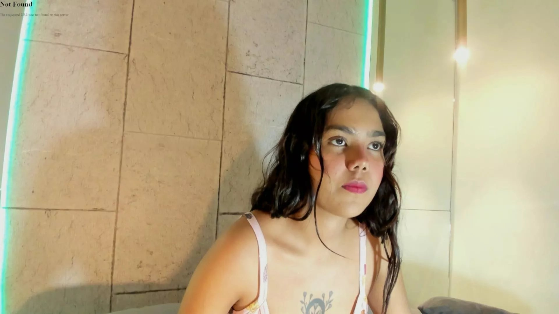 anaelle_bardinn on Cam4