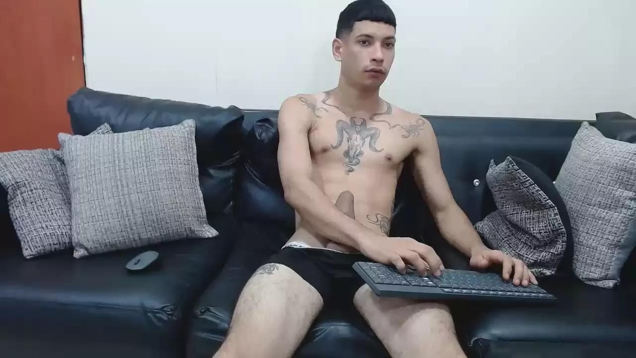 Angeel_hot24_ on Cam4 