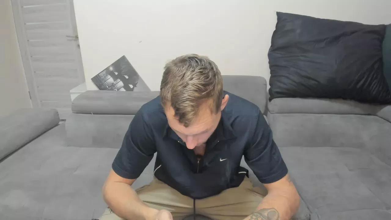 Argantely69_ on Cam4 