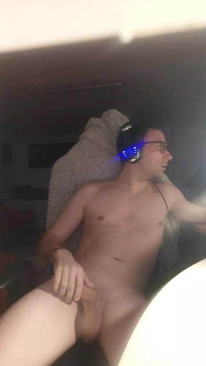 Arma11 on Cam4 