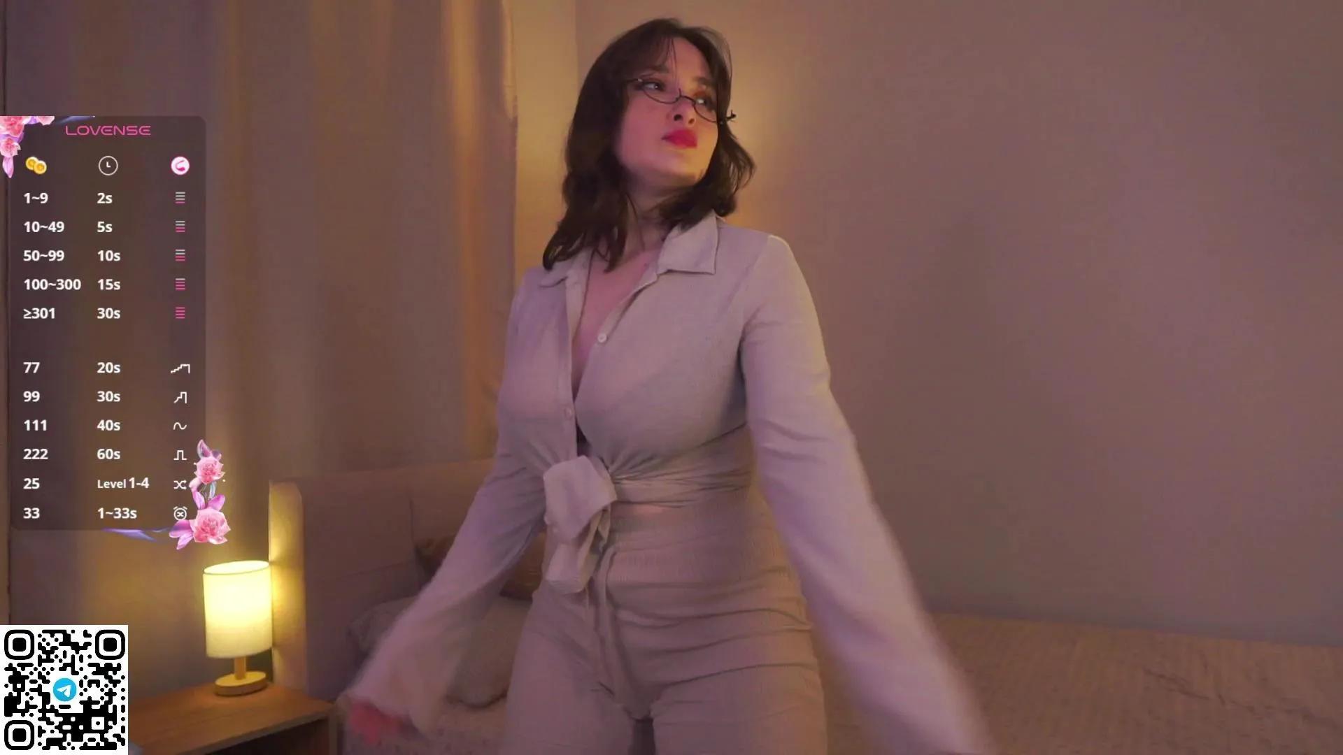 AudreyFigge —  #blowjob #armpits #ass #C2C #spanking #masturbation #bigass