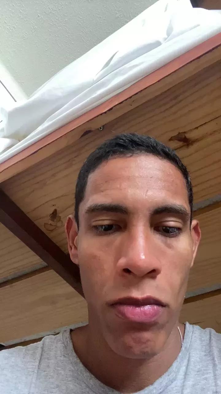 austinbenarte on Cam4 