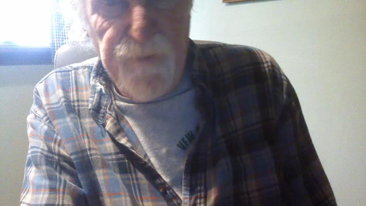 austinbuckeye on Cam4 