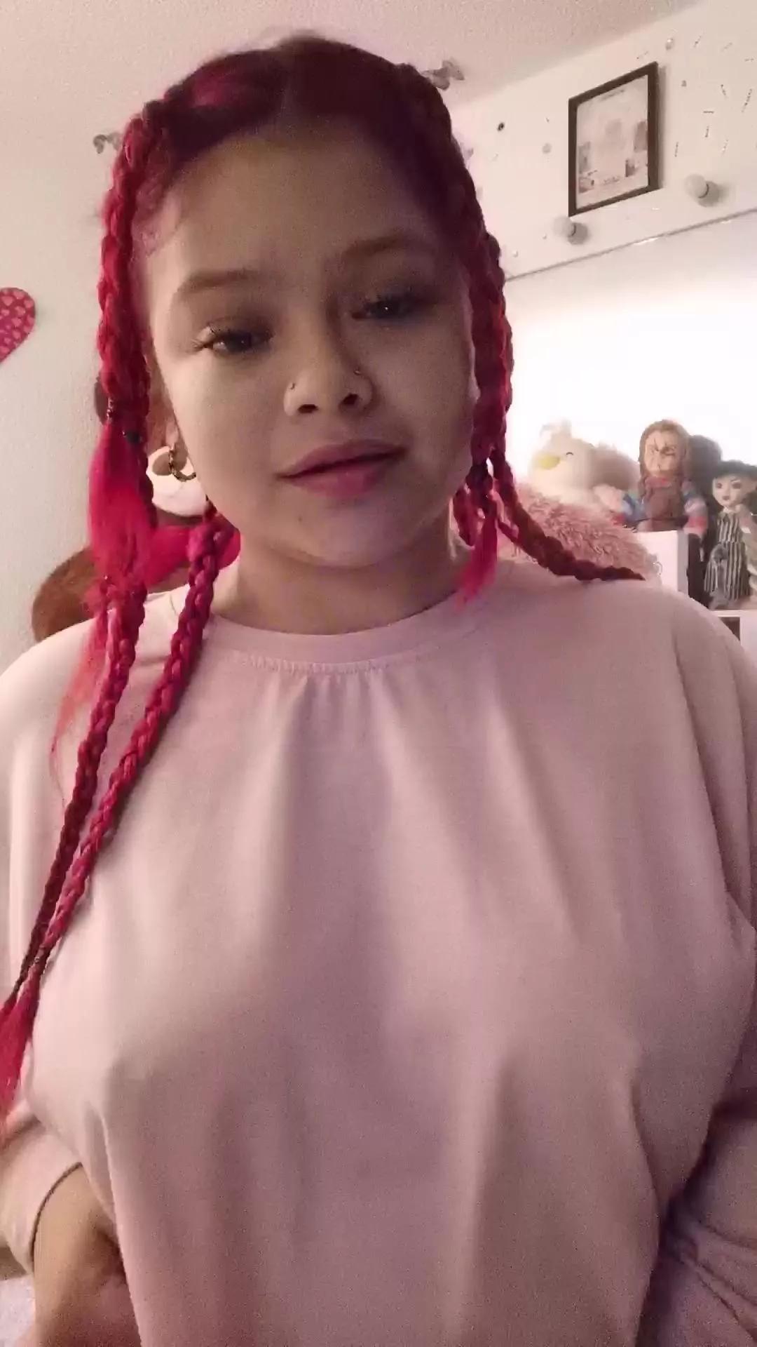 barbiee_doll on Cam4 