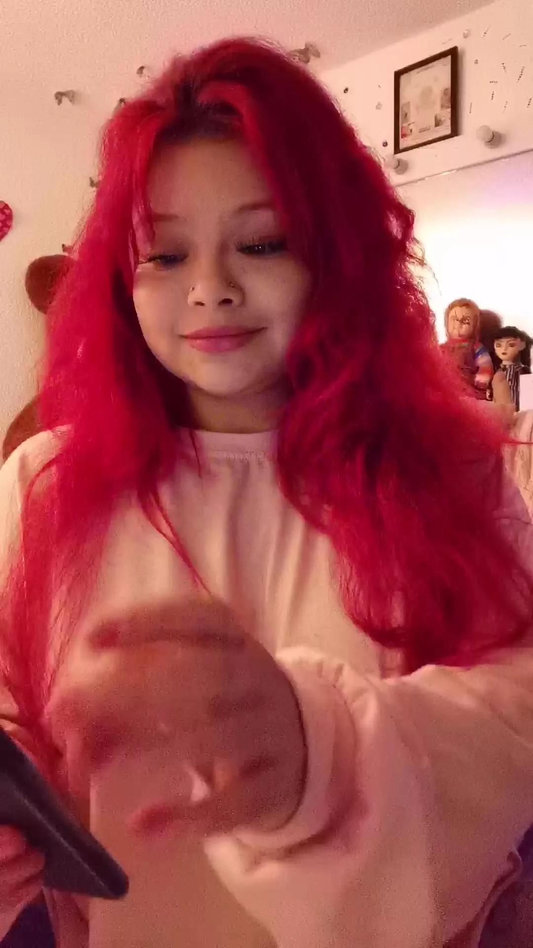 barbiee_doll on Cam4 