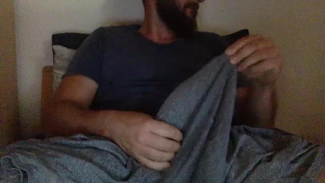 Bartikxxx on Cam4 
