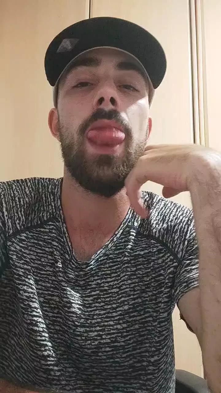 Bcn18Real on Cam4 