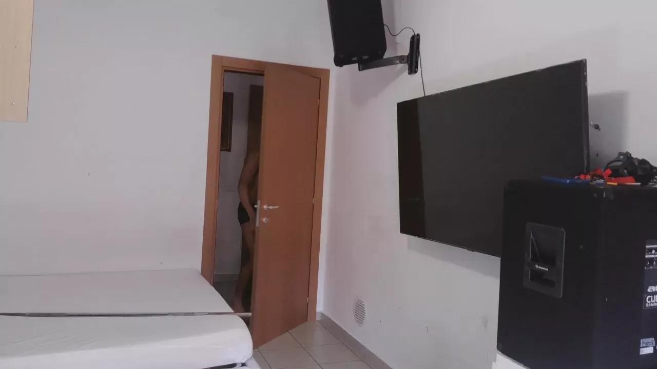 blackkiss_sweet on Cam4 