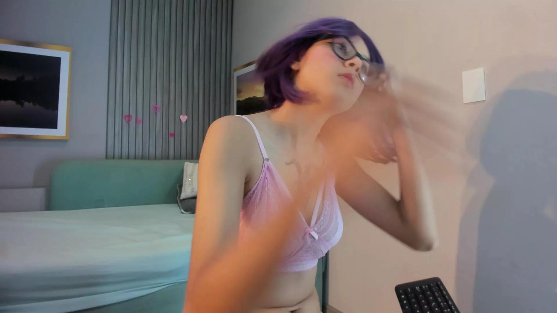 Blue_Sixx on Cam4 