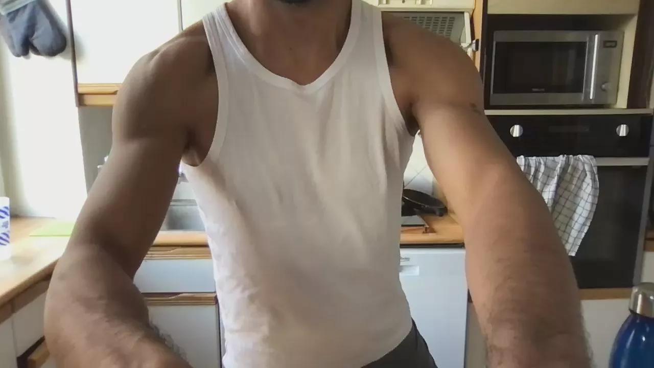 boxer_hot4 on Cam4 