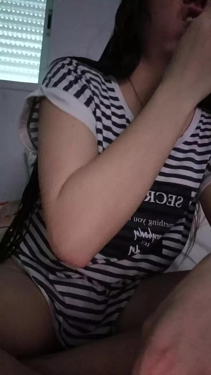 Bruninha_hot4 on Cam4 