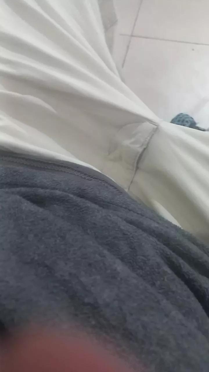 Burroloco69 on Cam4 