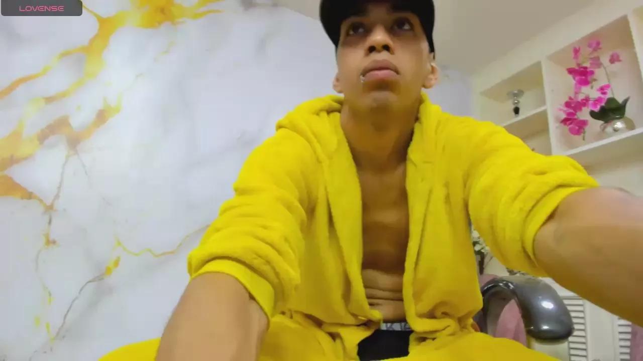 Bvlgar_Guys on Cam4 