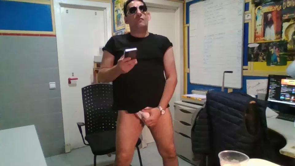Camionmadrid on Cam4 