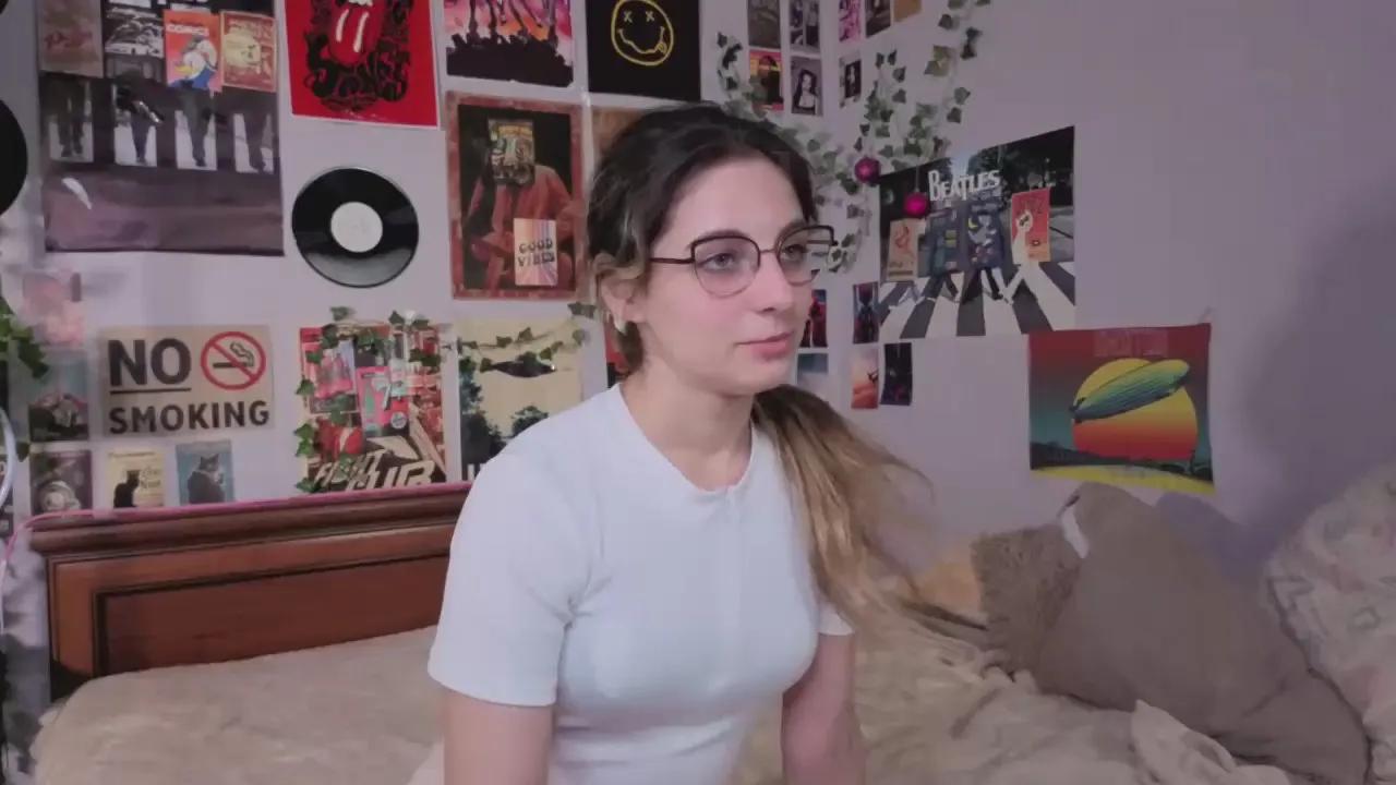 CaronFowlkes — Freechat on Cam4