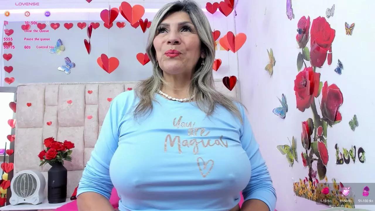 Celeste_Lincon on Cam4 