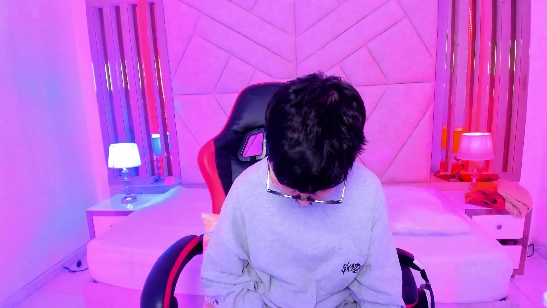 Charlie_Taylor_ —  #cum #schoolgirl #masturbation #gamer #ass #pussy #anal