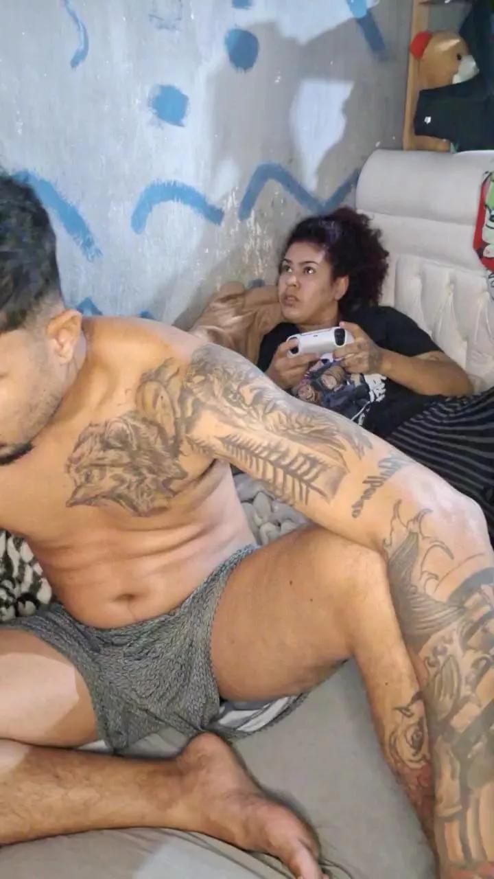 Chilenohh on Cam4 