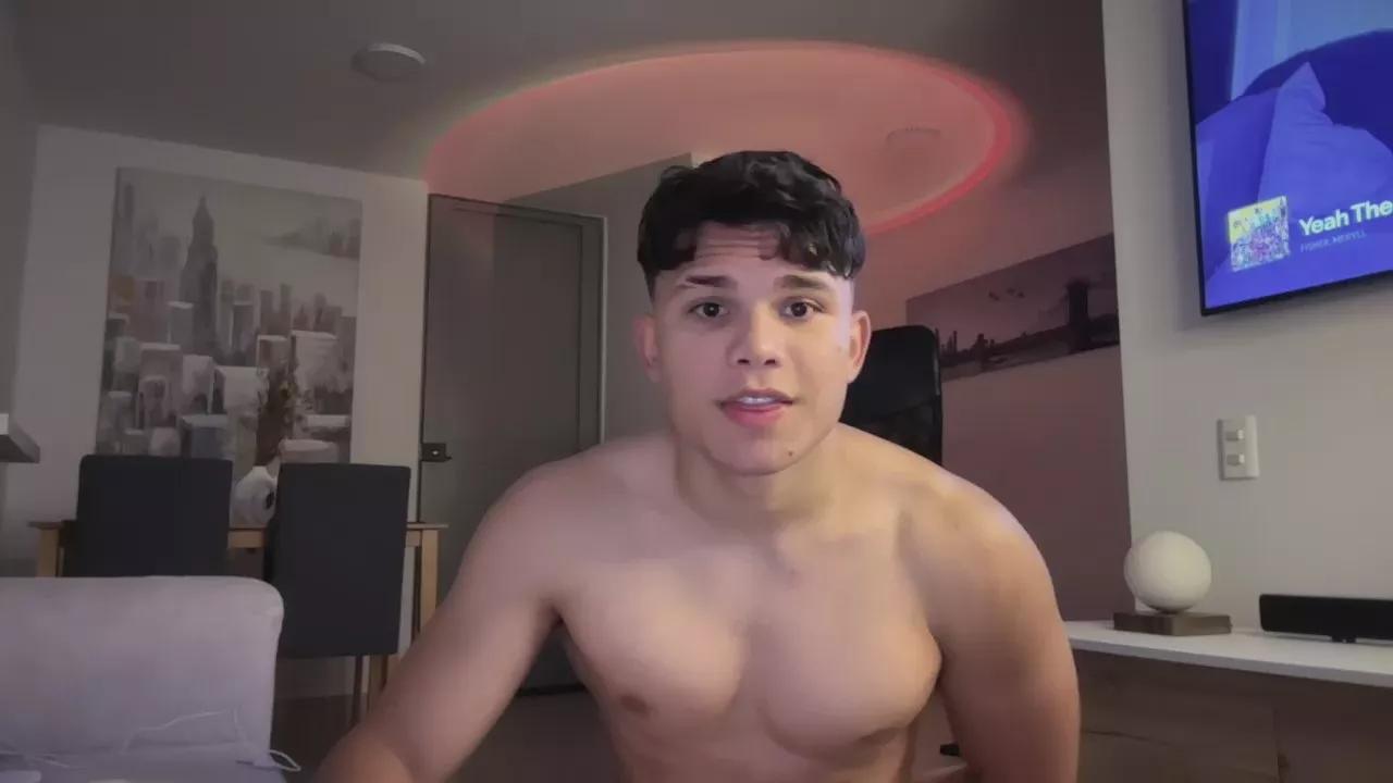 chris_argent on Cam4 