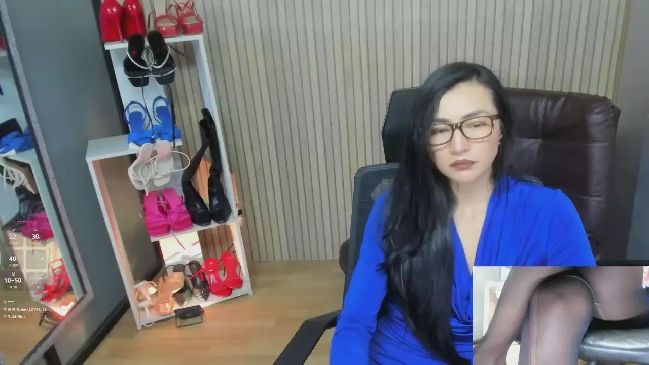 conie_jones on Cam4 